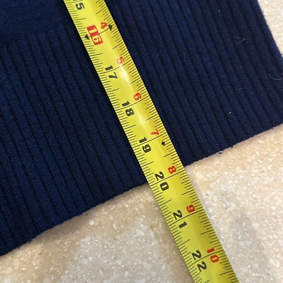 VTG 80’s Lianchuan Angora / Wool Sweater Sz 6 Navy - Picture 9 of 11
